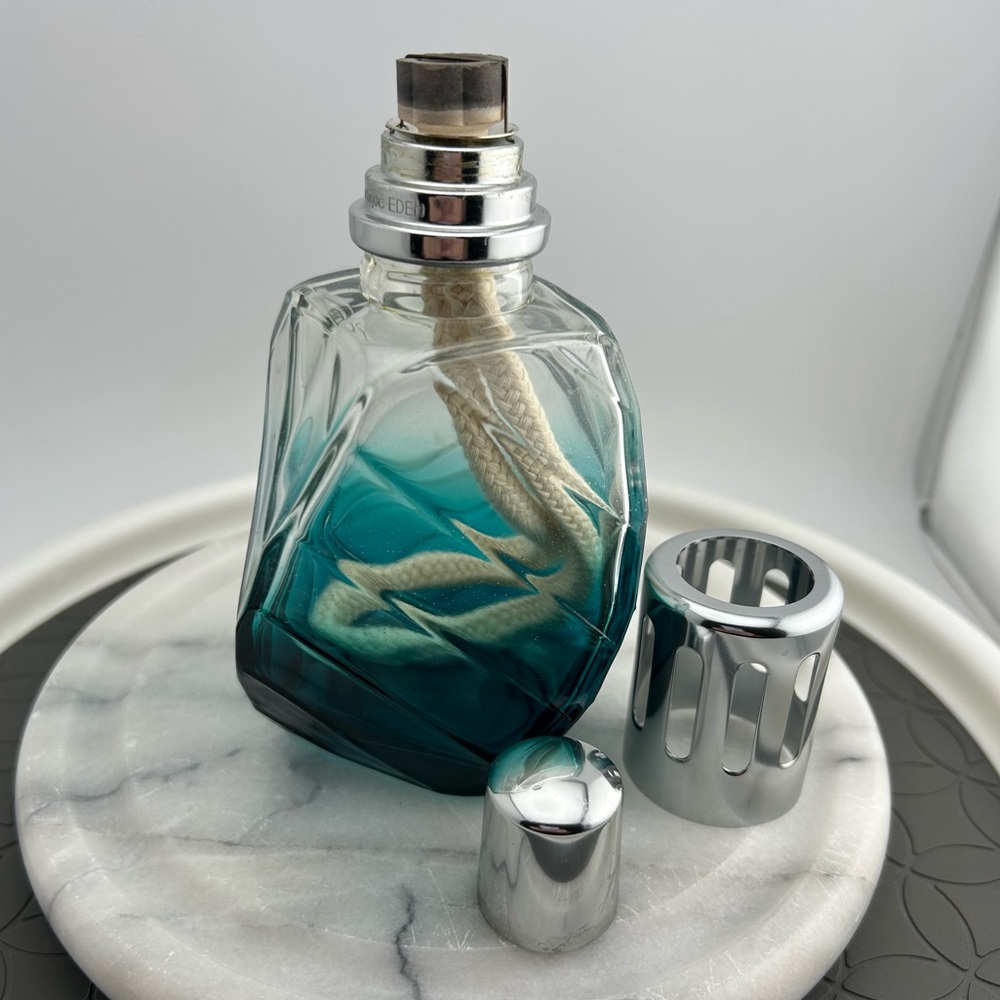 Eden Catalytic Lamp in Turquoise and Silver - Picture 4 of 10
